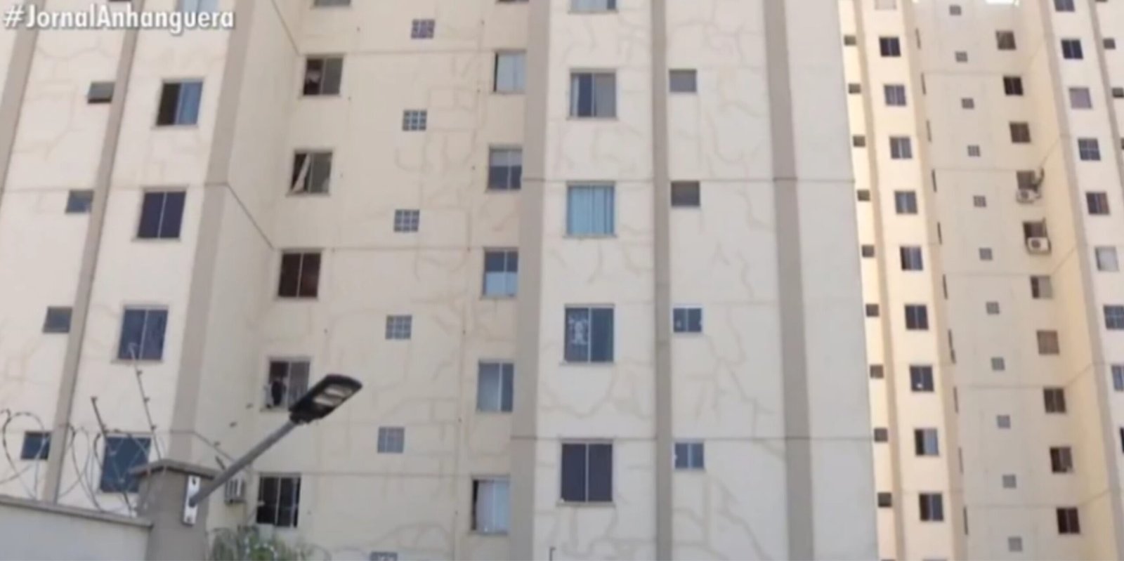 Tragédia: Menino morre após cair da janela de apartamento