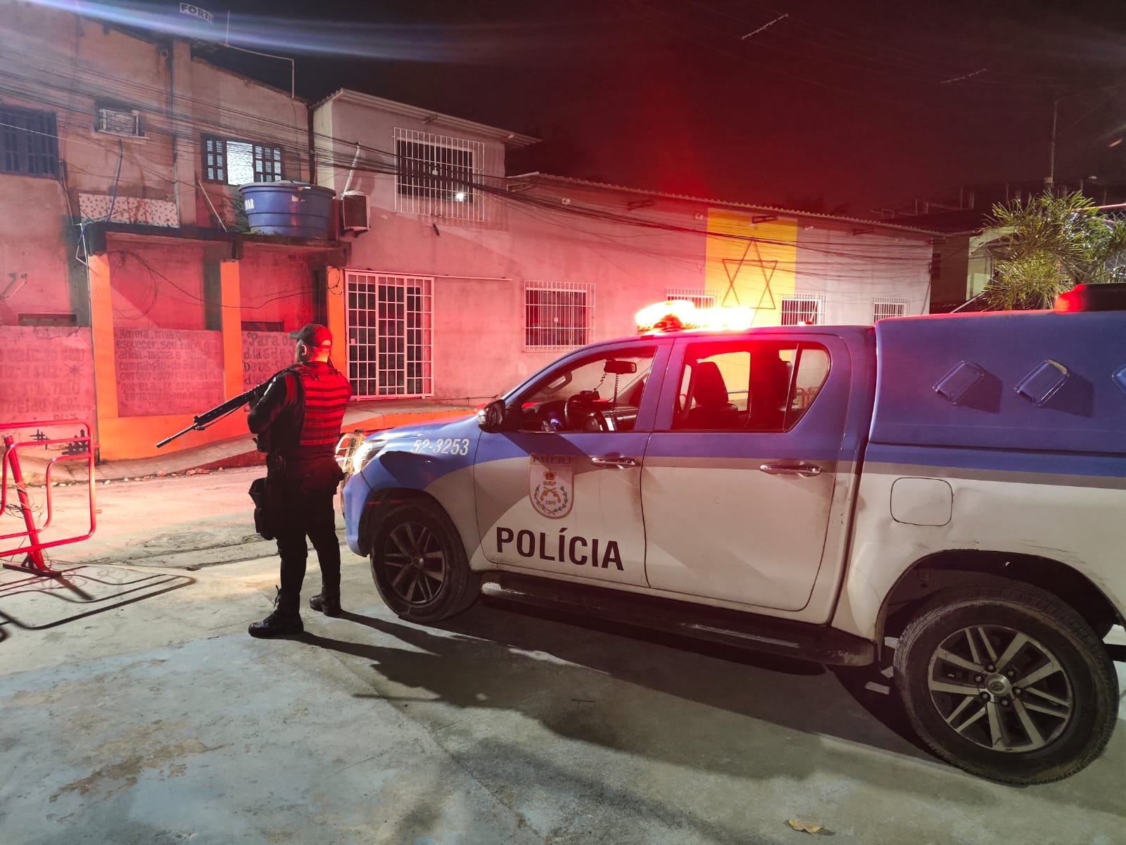 Polícia encontra corpo que pode ser de PM desaparecido em Maricá