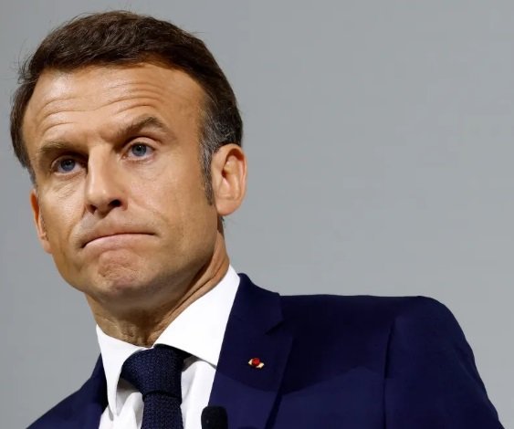 Eleitores da França votam em eleição que pode colocar extrema direita no governo
