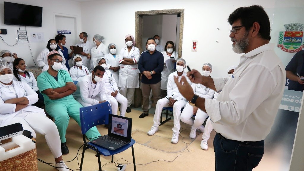 Saúde de São Gonçalo promove capacitação para médicos e enfermeiros