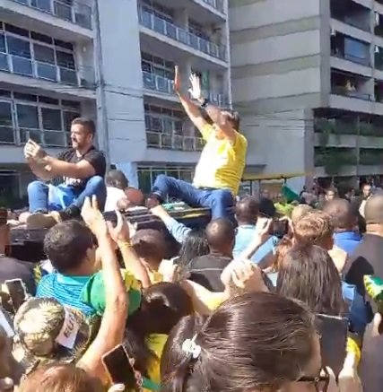 Ao lado de Bolsonaro, Jordy oficializa pré-candidatura à Prefeitura de Niterói