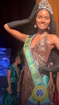 Miss de 15 anos do bairro Itaúna conquista o maior título de beleza para São Gonçalo