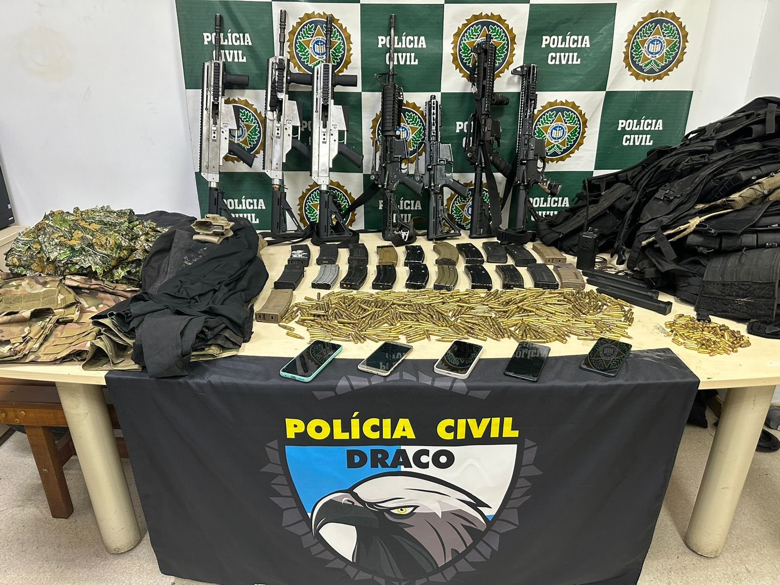 Polícia unida prende miliciano durante operação conjunta em Seropédica