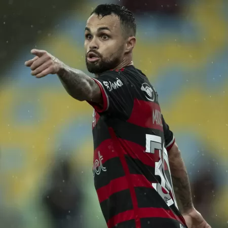 Corinthians sonhou com atacantes que o Flamengo conseguiu mais barato