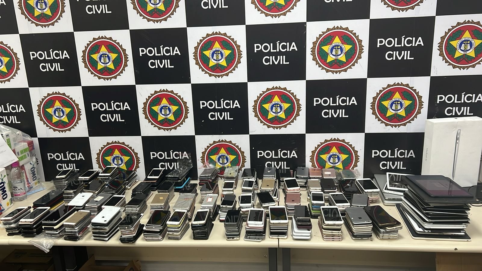 Polícia Civil apreende 750 celulares em ação para recuperar aparelhos subtraídos no Rock in Rio