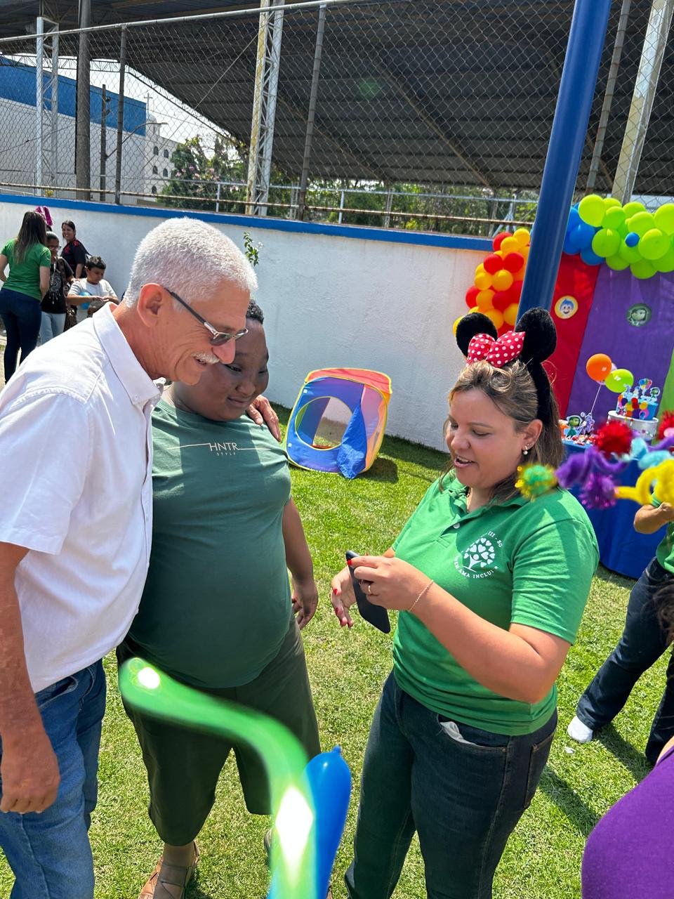 Centro Especializado em Reabilitação promove festa para as crianças