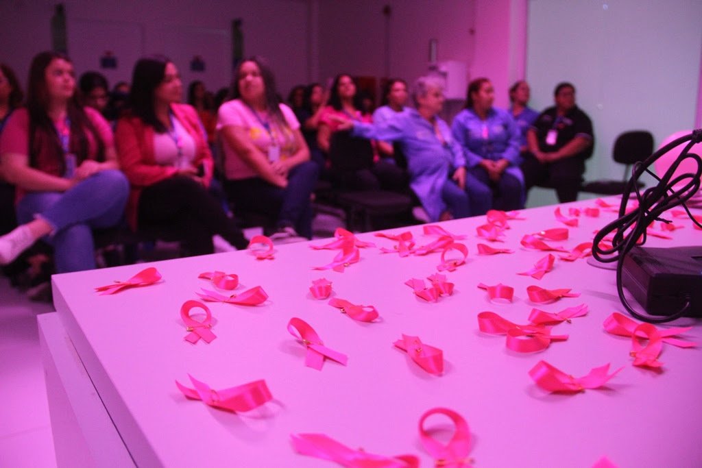 Centro de Imagens de São Gonçalo faz ação no Outubro Rosa