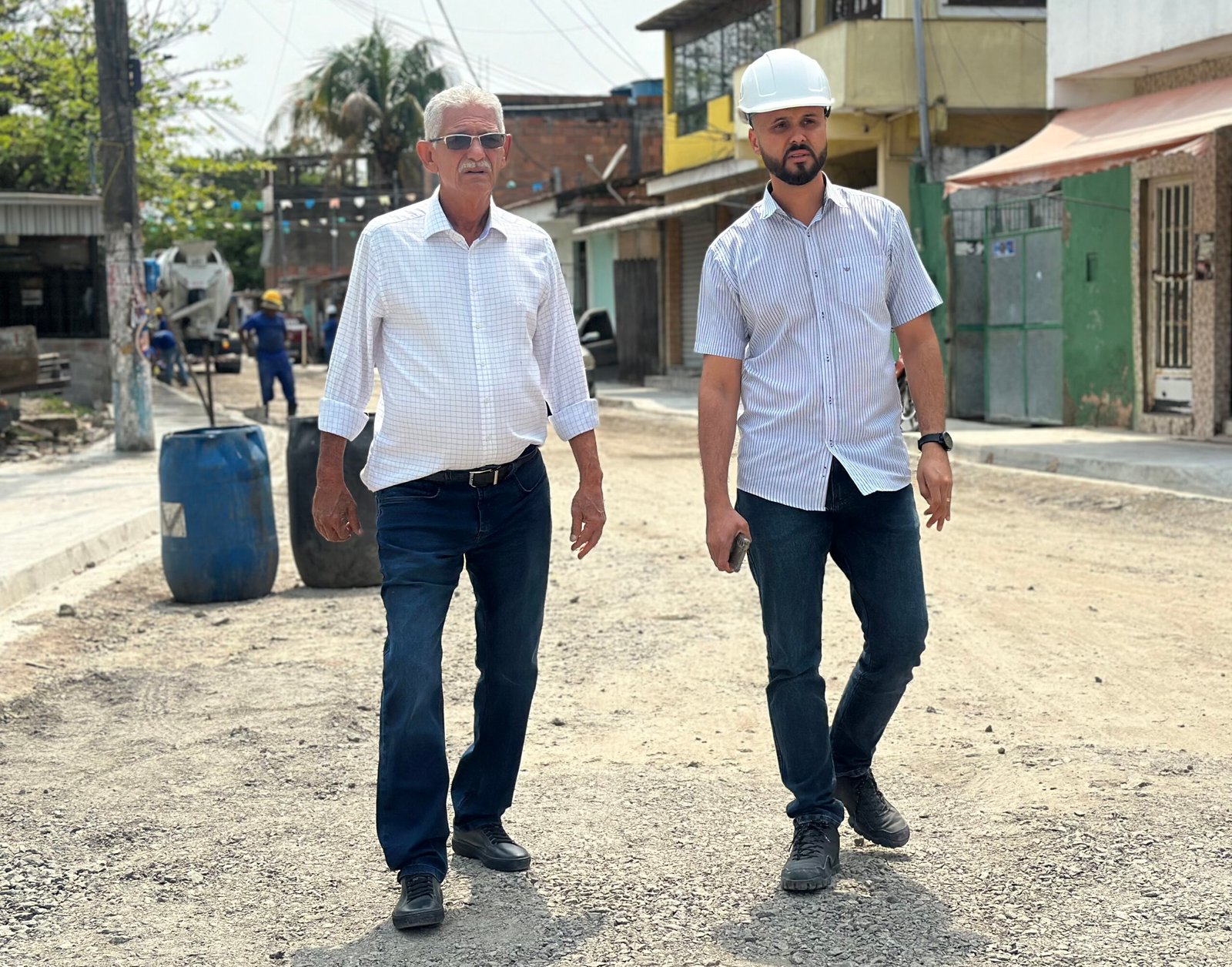 Obras na Praia das Pedrinhas seguem avançando