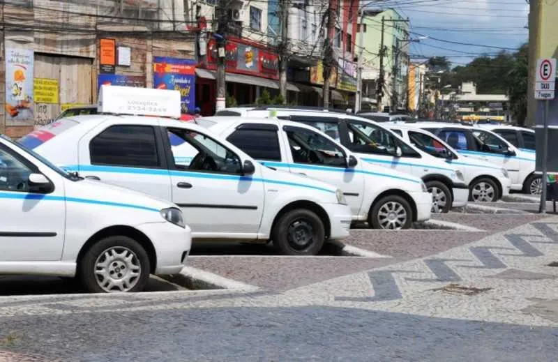 Prefeitura de Rio Bonito e IPEM convocam taxistas para vistoria anual