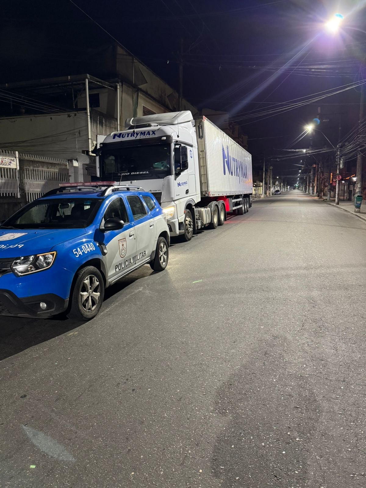 PM recupera carga de frios roubada e levada para o Porto do Rosa, em SG