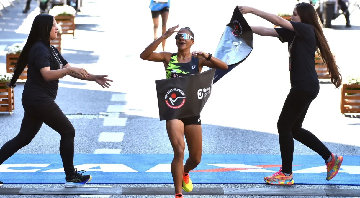 Brasil volta ao pódio feminino da São Silvestre