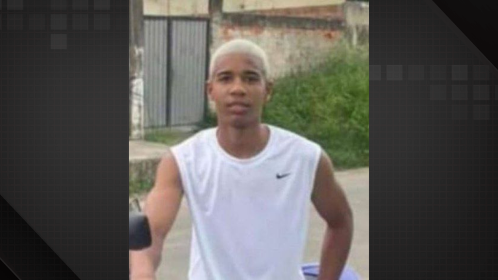 Jogador de futebol é baleado após pisar no pé de traficante durante baile de Réveillon