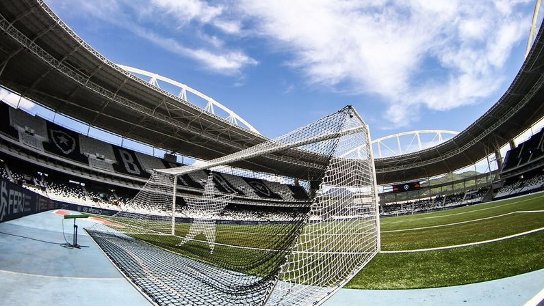 Botafogo e Fluminense fazem o primeiro clássico do Estadual 2025