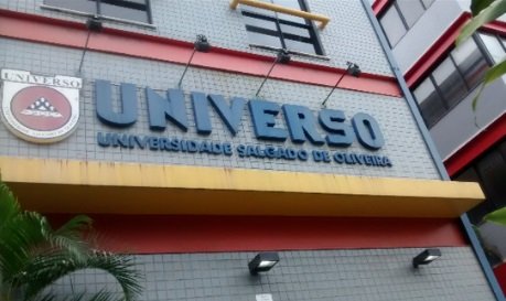 Alunos da Universo Niterói denunciam condições precárias na faculdade