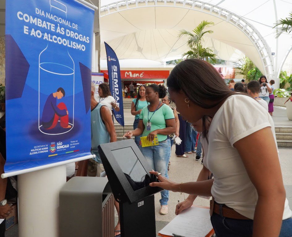 Gonçalenses recebem serviços sociais e de saúde no Partage