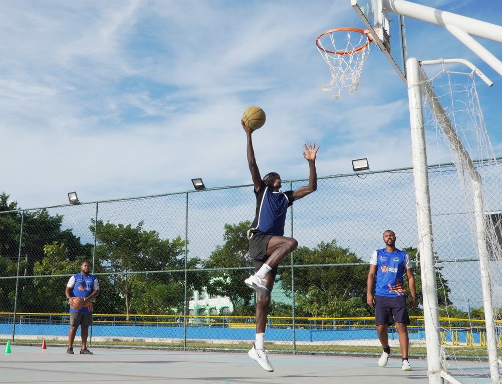 Em São Gonçalo, Basquete ganha novos adeptos com o ‘Esporte em Ação’