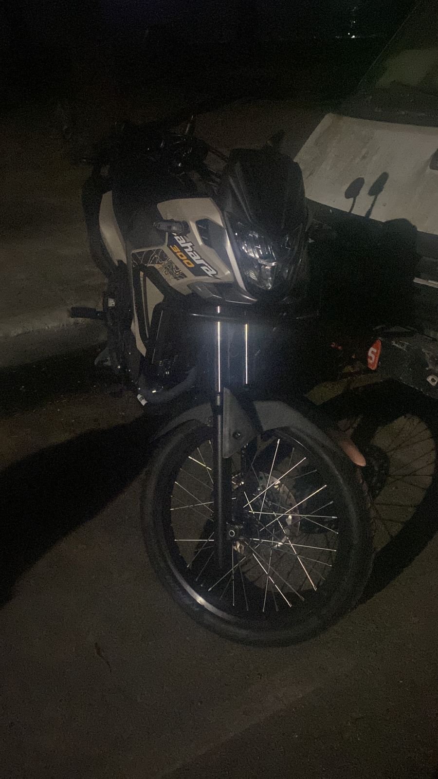 Policiais recebem elogio por rápido recuperação de moto roubada em Niterói