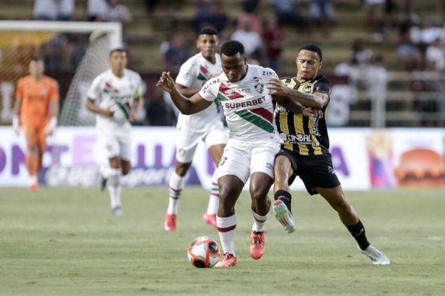 Fluminense fica no empate com Volta e vai fazer final com Flamengo