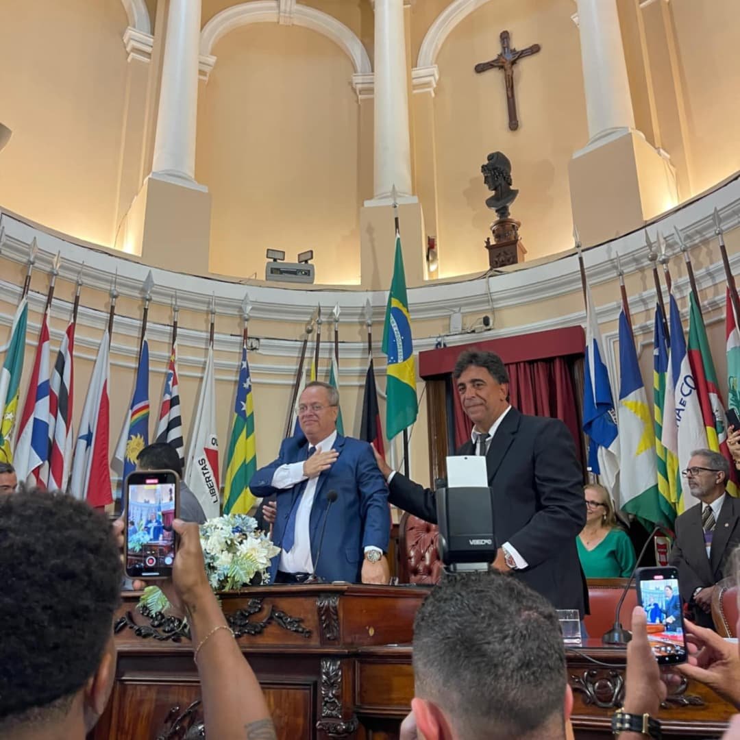 Presidente da Câmara de Vereadores assume interinamente a Prefeitura