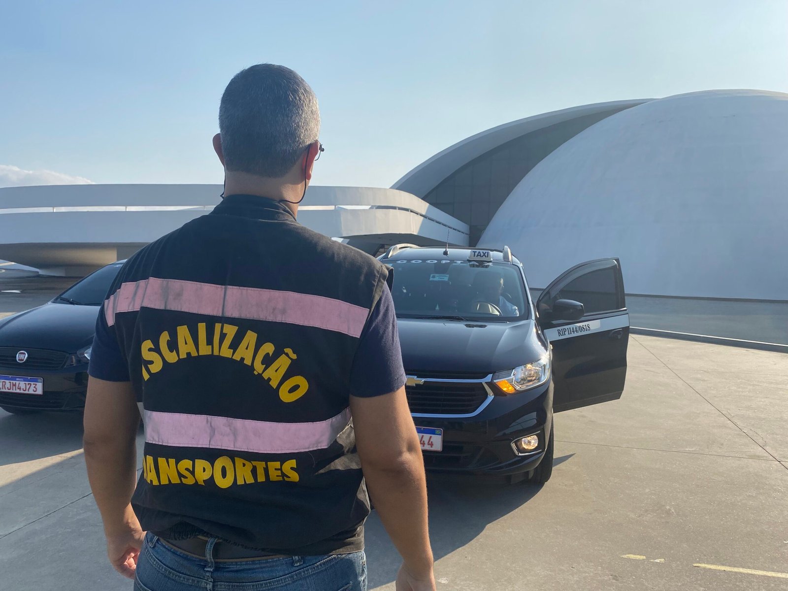 Taxistas niteroienses poderão retirar Requerimento de Vistoria 2025 a partir desta terça-feira (20)