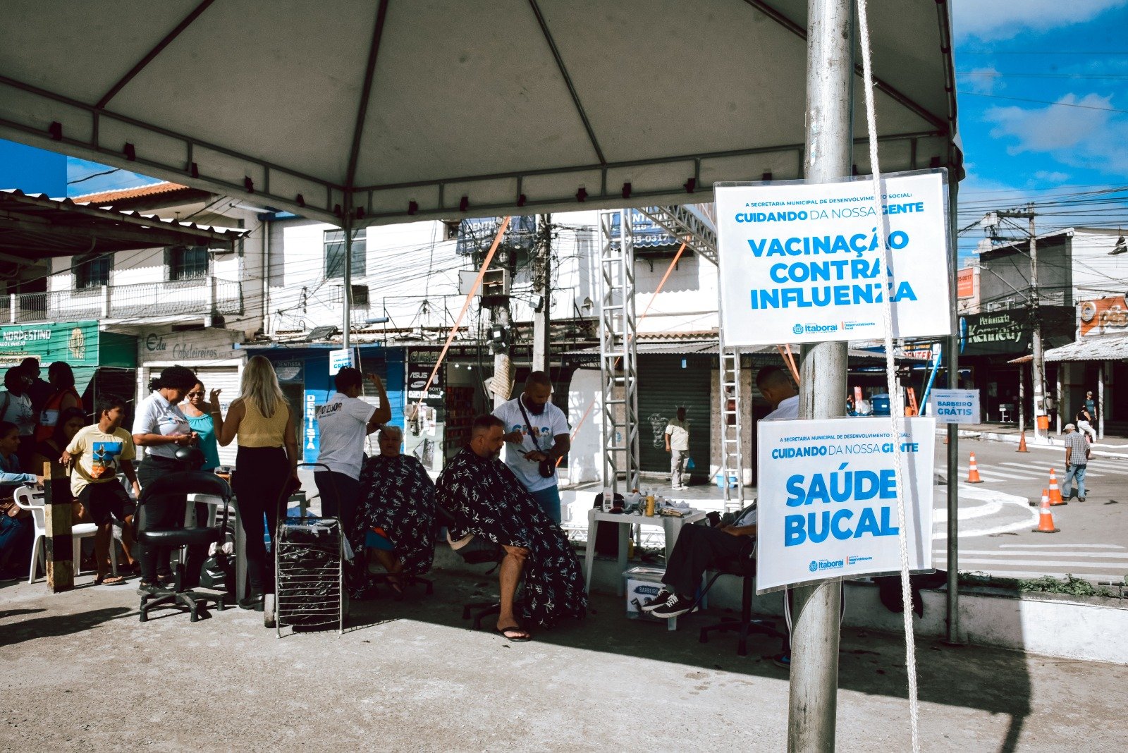 Prefeitura de Itaboraí leva serviços de saúde, beleza e cidadania para moradores de Manilha