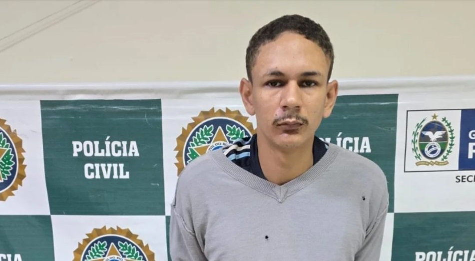 Homem é preso por matar tio a pauladas e incendiar casa em Itaipu