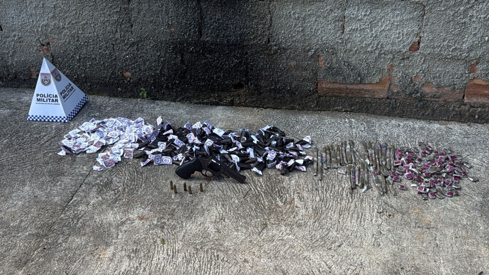 7ºBPM prende acusado de tráfico de drogas em Santa Izabel