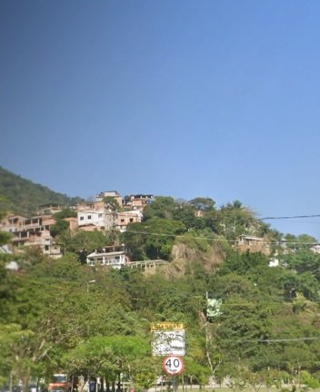 MPRJ e Prefeitura de Niterói realizam operação contra construções irregulares em Charitas