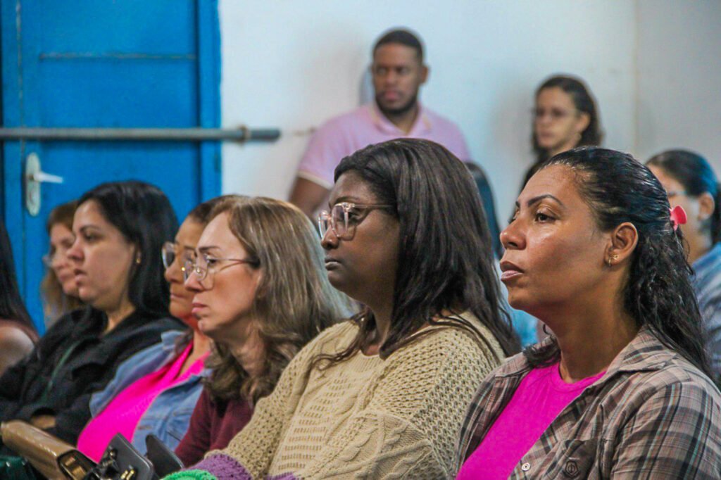 Formação continuada reúne educadores de Tanguá para fortalecer a alfabetização na rede municipal