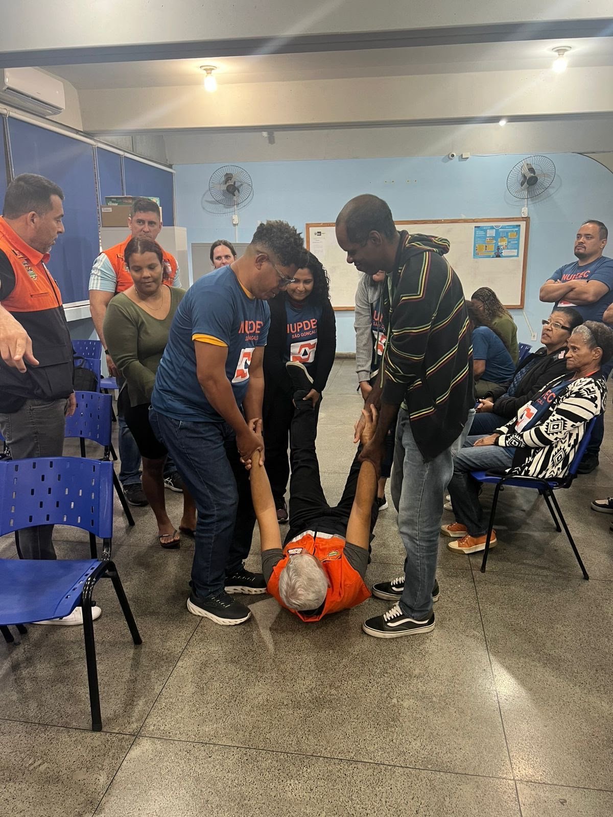Defesa Civil gonçalense realiza primeira aula dos núcleos comunitários
