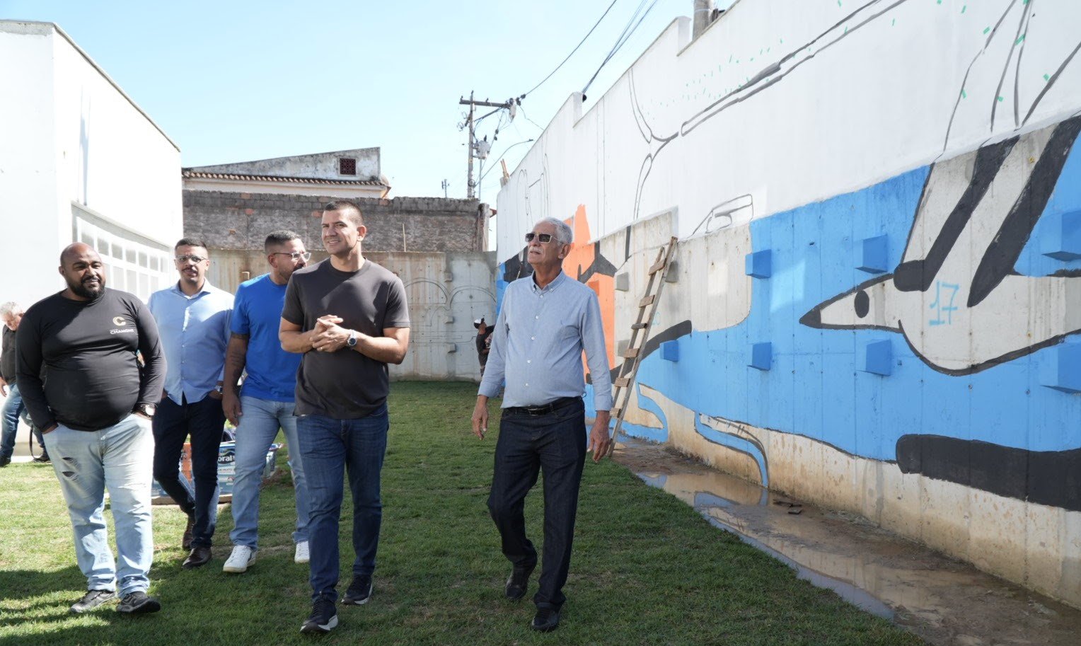 Prefeito Capitão Nelson vistoria obras da nova creche do Jardim Miriambi