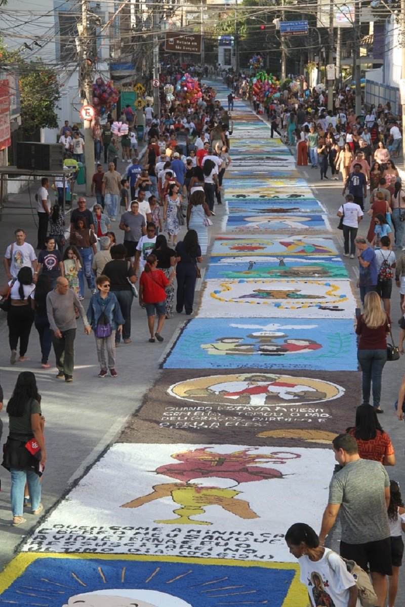 Emoção e fé encerram a celebração de Corpus Christi em São Gonçalo