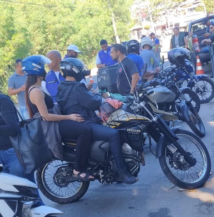 Em São Gonçalo, Operação Tolerância Zero contra motos barulhentas chega à Vila Iara