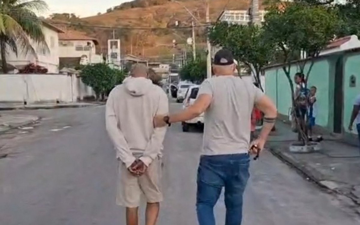 No Galo Branco, em SG: Polícia prende motorista de aplicativo por extorquir passageira