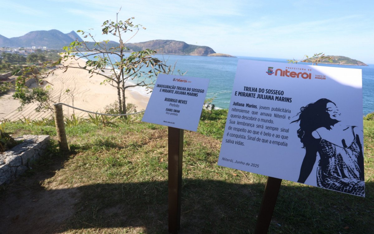 Niterói instala placa em homenagem à Juliana Marins na Praia do Sossego