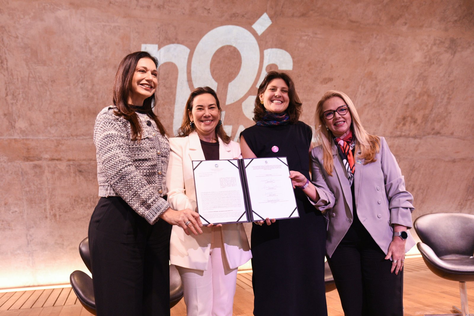 Governo do Estado lança programa inédito para prevenção da violência contra meninas nas escolas públicas