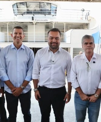 Cláudio Castro cria grupo de trabalho para avaliar impacto das tarifas de exportação dos EUA na economia fluminense