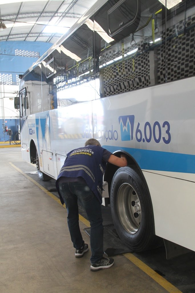 Secretaria de Transportes inicia vistorias anuais em ônibus municipais