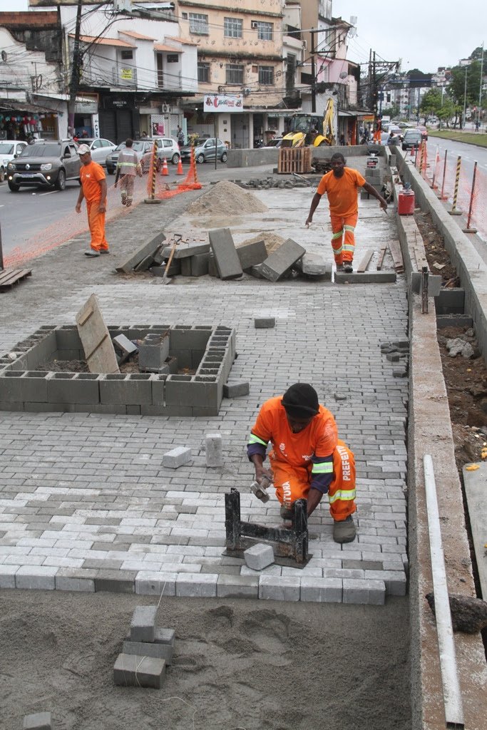 Nova Praça do Vila Lage começa a tomar forma
