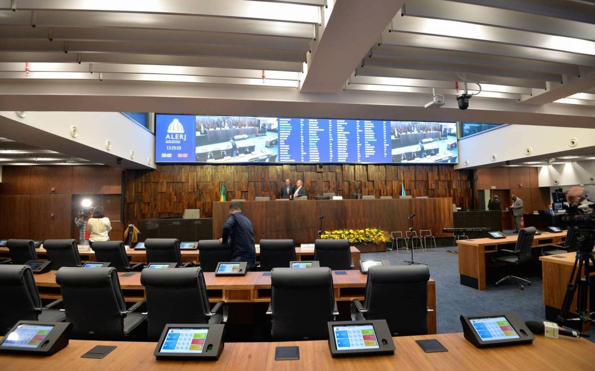 Governador envia projetos de lei à Alerj para intensificar combate ao crime no Rio de Janeiro