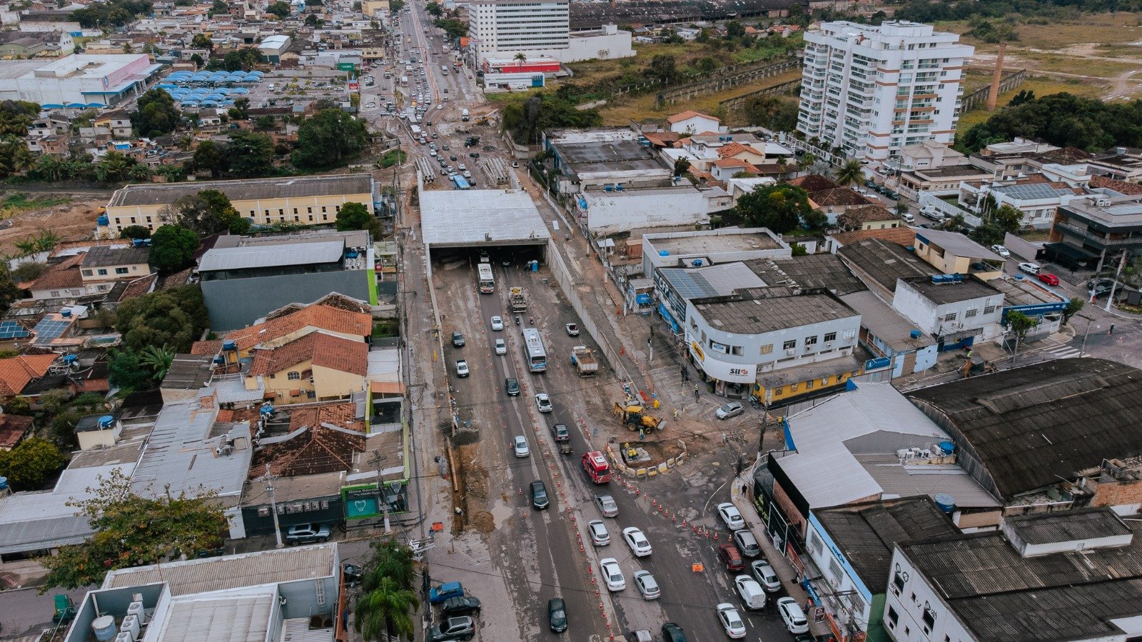 Obras do Lajão avançam e trânsito terá mudanças temporárias nos dias 16 e 17 de agosto em Itaboraí
