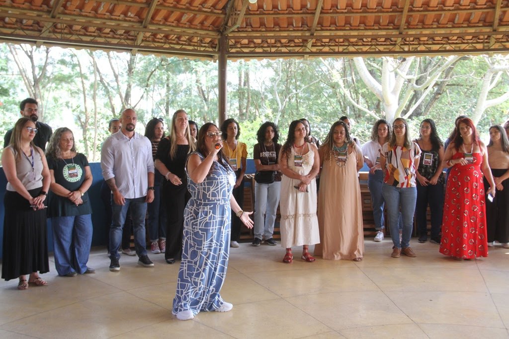 Professores gonçalenses se reúnem em capacitação voltada à educação infantil