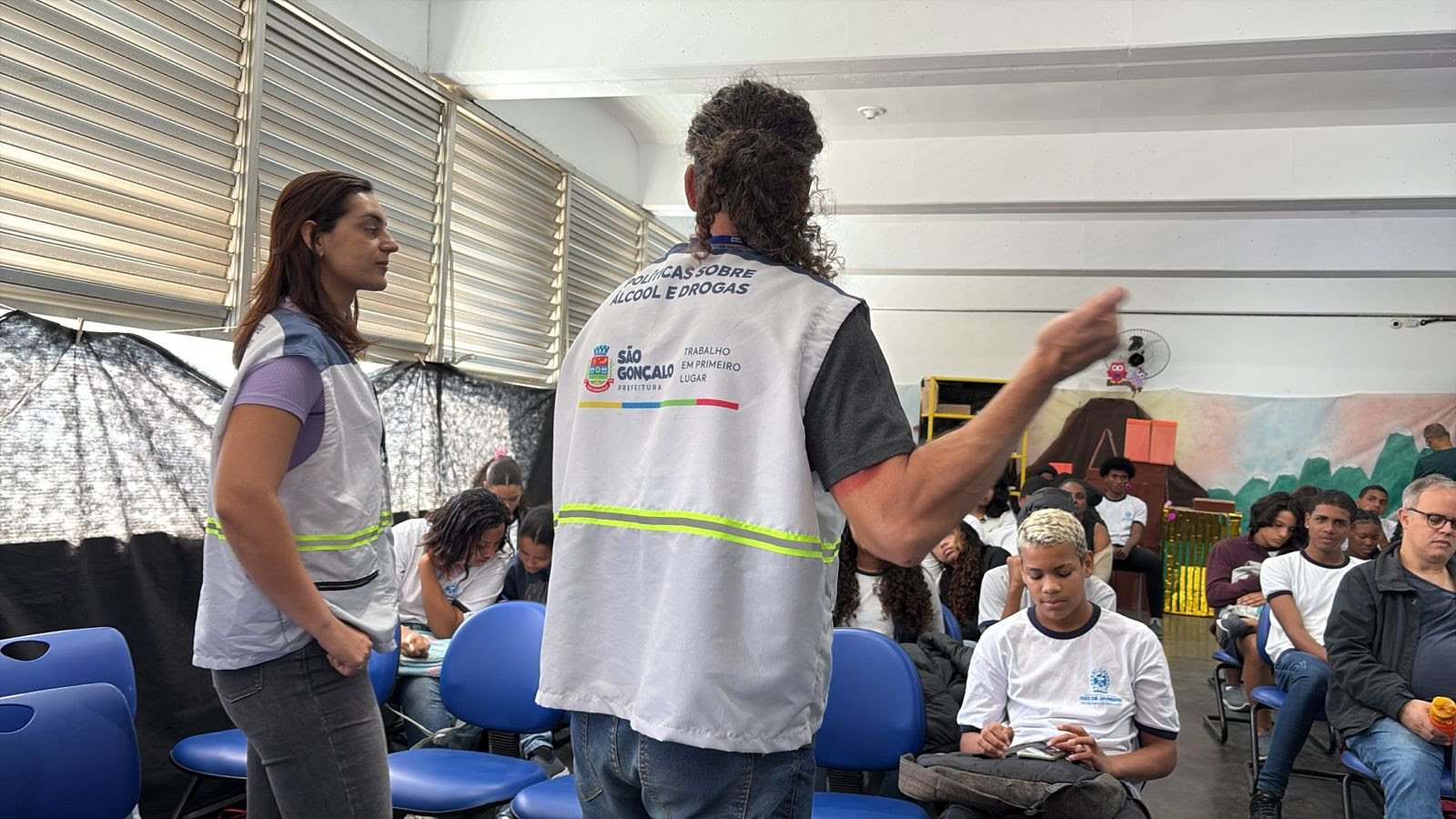 São Gonçalo realiza projeto de combate às drogas em unidades de ensino