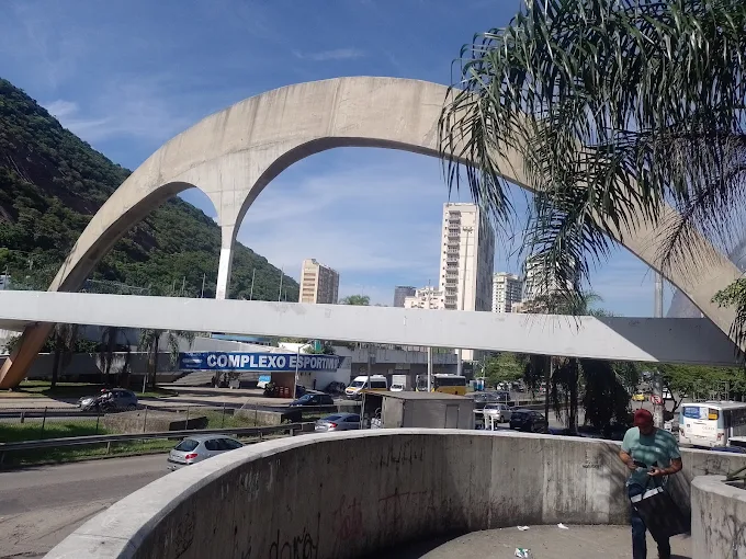 Governo do Estado oferece aulão gratuito de defesa pessoal para mulheres na Rocinha