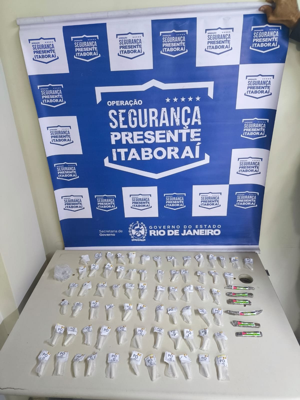 Acusado de tráfico de drogas é preso em Itaboraí; Vídeo