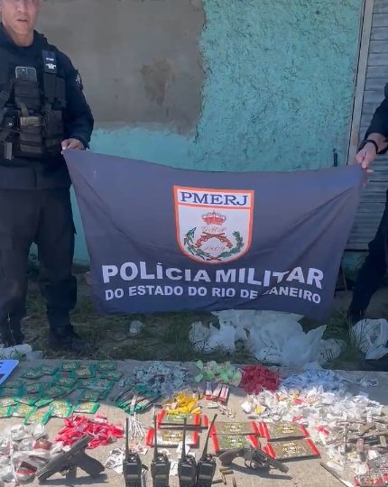 Policiais do 7ºBPM prendem quatro traficantes nas comunidades do Conga e Brejal, em SG