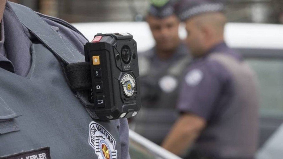 PM é condenado no Rio após recusar uso de câmera corporal