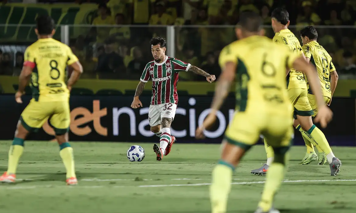 Mirassol bate Fluminense e se mantém firme no G4 do Brasileirão