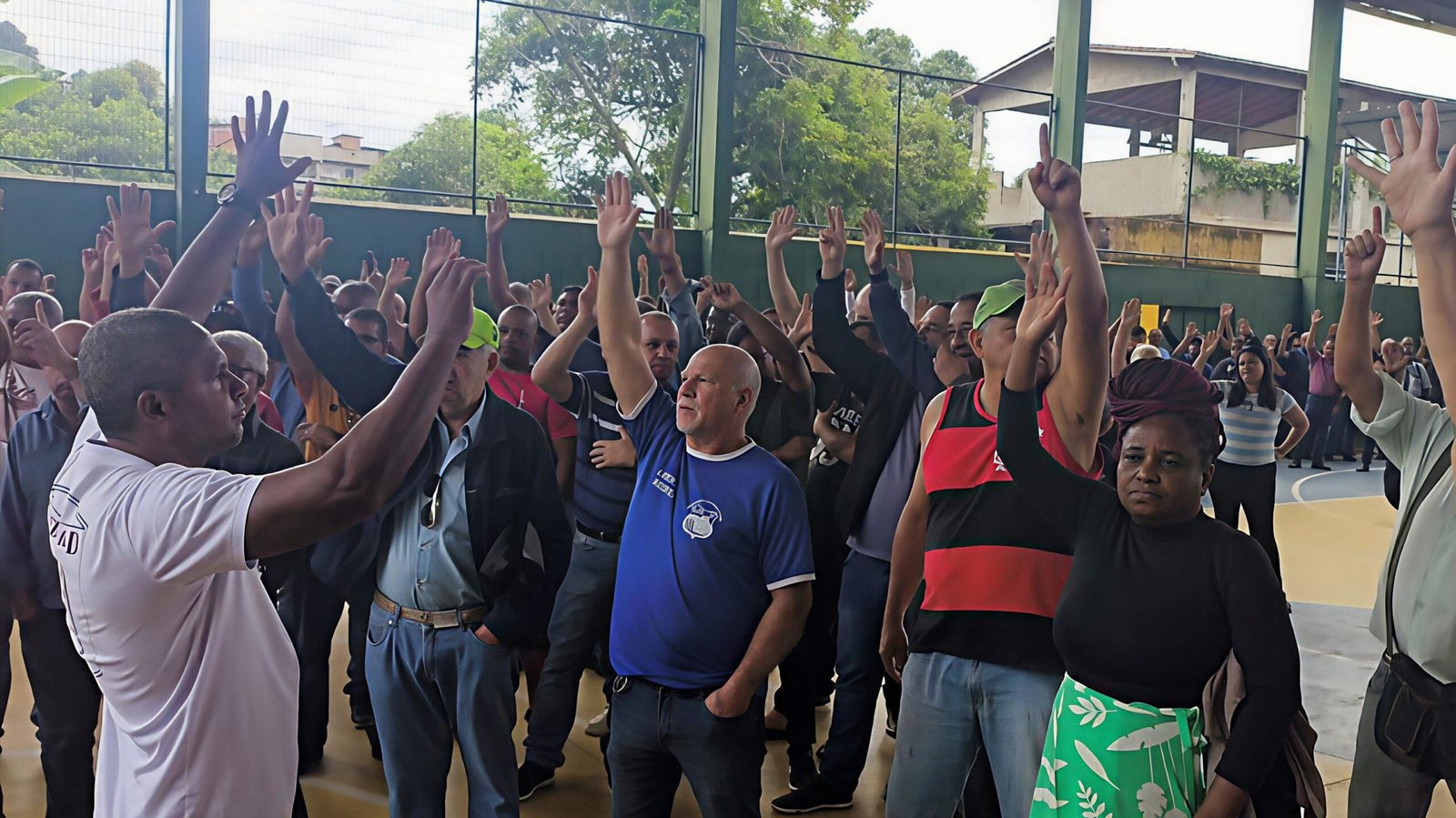 Fim do impasse: rodoviários e empresários chegam a acordo e greve em São Gonçalo é suspensa