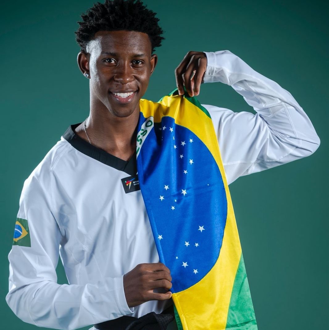 Itaboraiense Henrique Marques é campeão mundial de Taekwondo na China